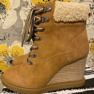 Dolce Vita Wedge Boot